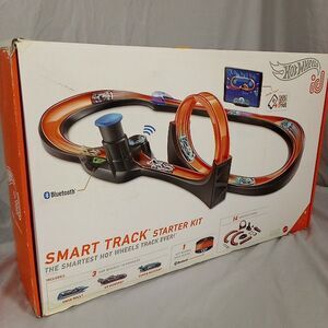 Hot Wheels ID Smart Track Starter Kit Interactive Racing Sys Open Box Bluetooth
